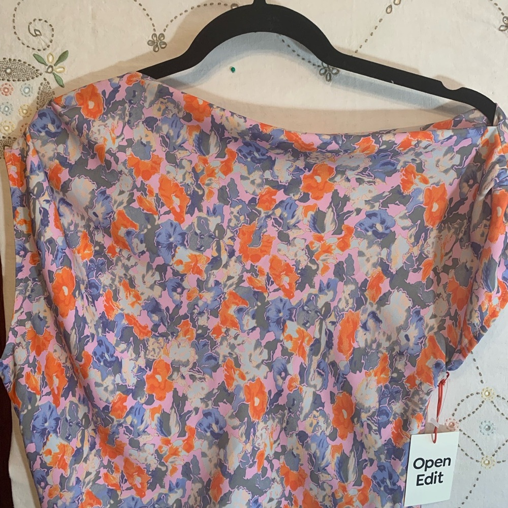 OPEN EDIT NWT size XS Floral Women's Top -‎ Multicolor